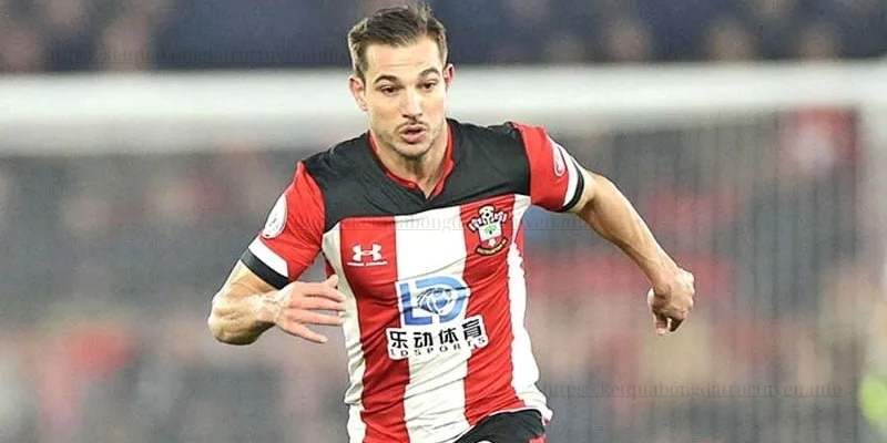 Cedric Soares đang cho Fulham mượn